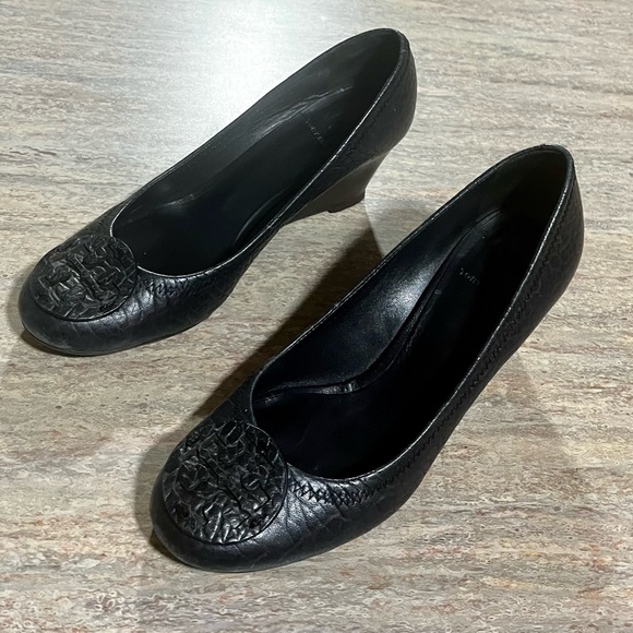 Tory Burch black wedge shoes - Picture 9 of 16